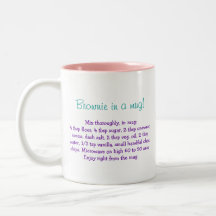 Le "brownie" dans une tasse a personnalisé la tass