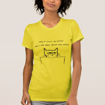 Le chat fâché exige le saumon t-shirt