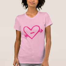 Le coeur du cupidon rose de griffonnage t-shirts