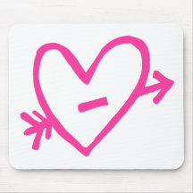 Le coeur du cupidon rose de griffonnage tapis de souris