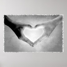 Le coeur remet la photo de B&W Posters