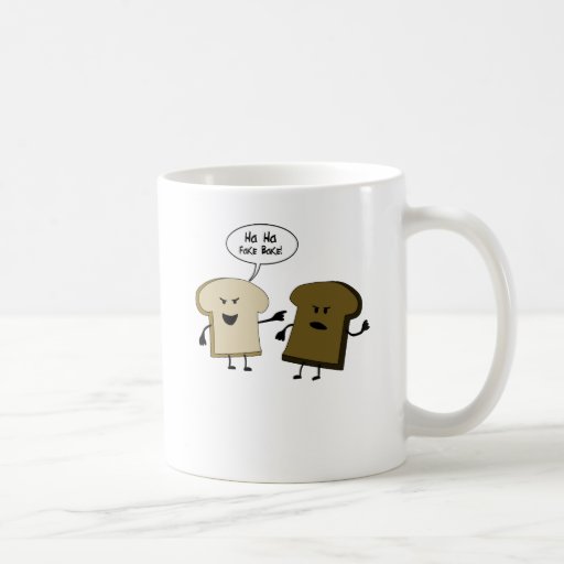 Le faux font la tasse cuire au four