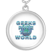 Le geeks de PIÈCE EN T ordonne le monde Colliers