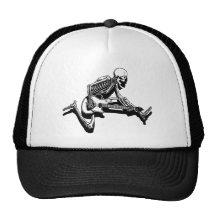 Le guitariste squelettique sautent casquettes