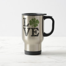 Le jour de St Patrick avec le shamrock d'AMOUR Tasse À Café