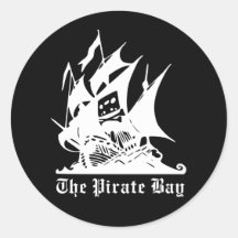 le logo de bateau de pirate de baie de pirate autocollant rond