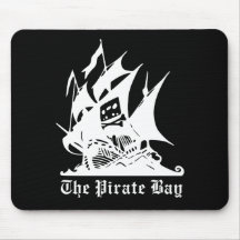 le logo de bateau de pirate de baie de pirate tapis de souris
