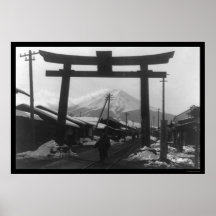Le mont Fuji majestueux, Japon 1909 Affiche