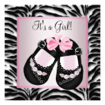 Le noir rose chausse le baby shower rose de zèbre cartons d'invitation