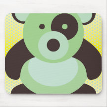 Le panda vert en bon état concernent le jaune tapis de souris