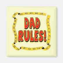 Le papa ordonne des cadeaux pour lui magnets pour réfrigérateur