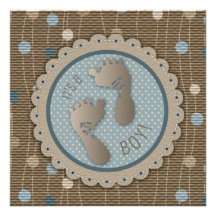 Le pied imprime le carré d'invitation de baby show