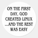 Le premier jour, Dieu a créé Linux… et le repos Adhésif Rond