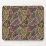Le rétro motif mignon avec l'automne pousse des fe tapis de souris