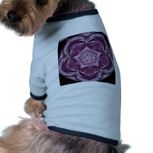 Le rose de rose contourne en janvier 2013 t-shirts pour chien