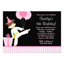 Le rose monte en ballon l'anniversaire de fille de cartons d'invitation