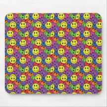 Le smiley fait face au rétro motif de hippie tapis de souris