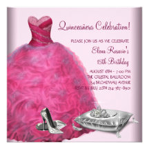 Le talon haut rose de robe de boule chausse Quince Invitations