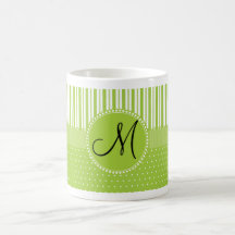 Le vert fait sur commande de monogramme barre le m tasse à café
