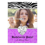 Le zèbre de partie de Bachelorette perle le pourpr Invitations Personnalisables