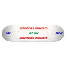 Les athées des Amériques sont sur le mouvement Skateboards