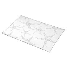 Les étoiles de mer modèlent dans gris-clair et bla sets de table