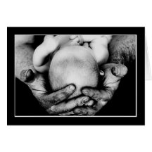 Les mains protectrices sûres du père carte
