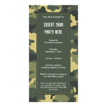Les militaires camouflent l'invitation de partie carte avec photo