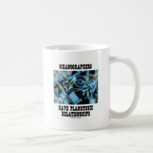 Les océanographes ont des rapports planctoniques tasse à café