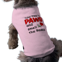 Les pattes et sentent les roses vêtements pour animaux domestiques