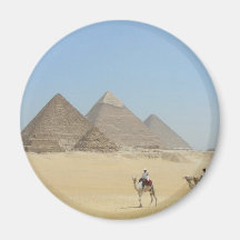Les pyramides aimants pour réfrigérateur