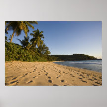 Les Seychelles, île de Mahe, plage d'Anse Takamaka Poster