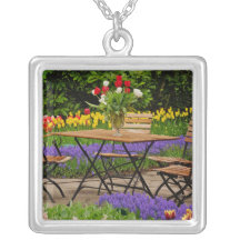 Les tulipes de la table dans le jardin, Keukenhof  Pendentif