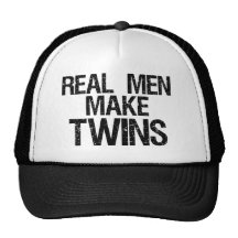 Les vrais hommes font des jumeaux casquettes de camionneur