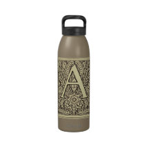 Lettre A d'alphabet Bouteille D'eau