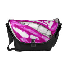 Lèvres chaudes (magenta) besace