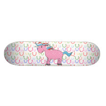 Licorne rose avec les étoiles blanches skateboards personnalisés