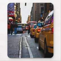 Ligne de taxi dans NYC, photo par : Joe Dantone Tapis De Souris