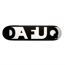 L'ombre de Dafuq bloque la planche à roulettes
