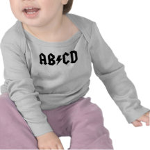 Longue chemise de douille d'ABCD T-shirt