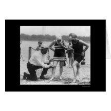 Longueur de mesure 1922 de maillot de bain de cann carte de vœux