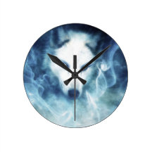 Loup d'hiver horloge murale