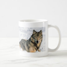 Loup étendu tasse
