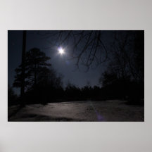 Lune sur la neige posters