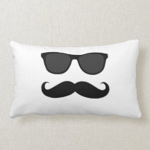 Lunettes de soleil et moustache blanches noires oreillers