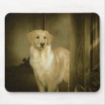 Madame In Waiting de Mousepad de golden retriever Tapis De Souris