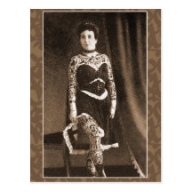 Madame tatouée sur des cartes, cartes postales