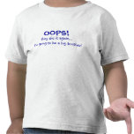 Maman ayant un Bébé-Grand frère T-shirt