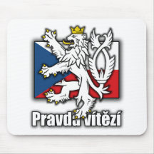 Manteau tchèque de lion de drapeau de bras tapis de souris