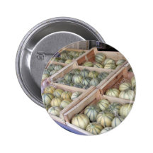 Melons de Charentais montrés dans l'épicerie Badges Avec Agrafe